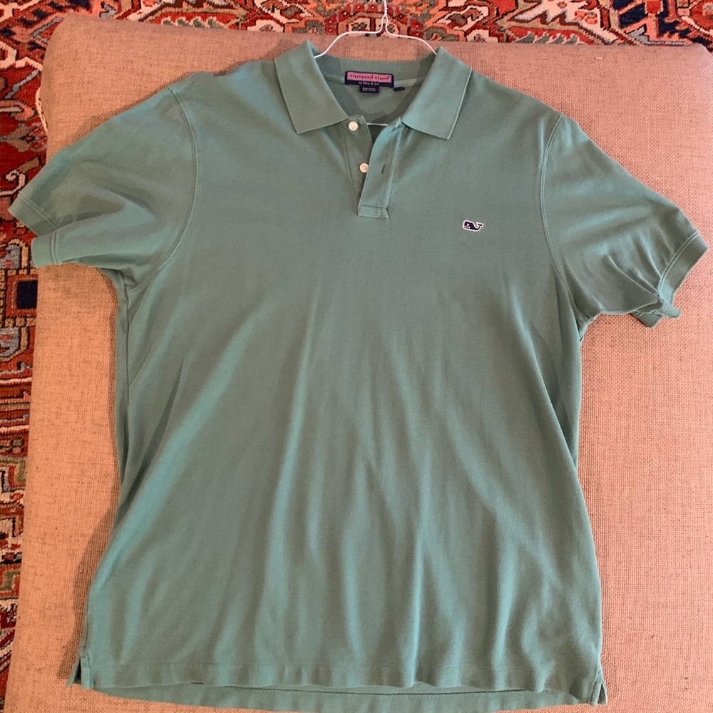 Men’s green Vineyard Vines polo. Size XL.